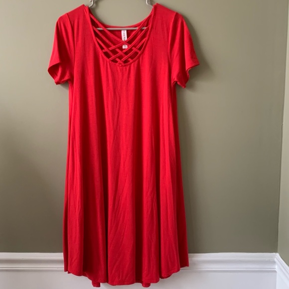 Zenana Premium Red Short Sleeve Swing Dress - Picture 1 of 4